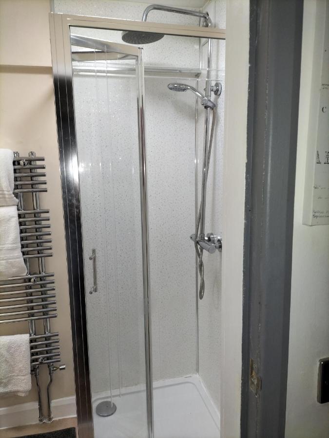 The New Accommodation Free Complementary Breakfast Tibshelf Exteriér fotografie