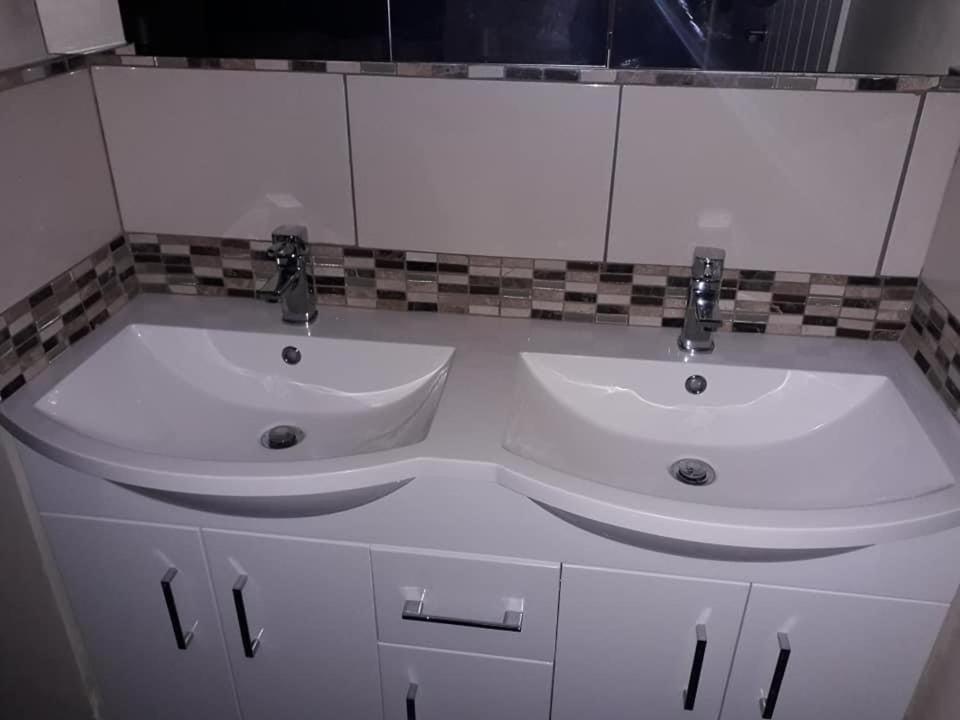 The New Accommodation Free Complementary Breakfast Tibshelf Exteriér fotografie