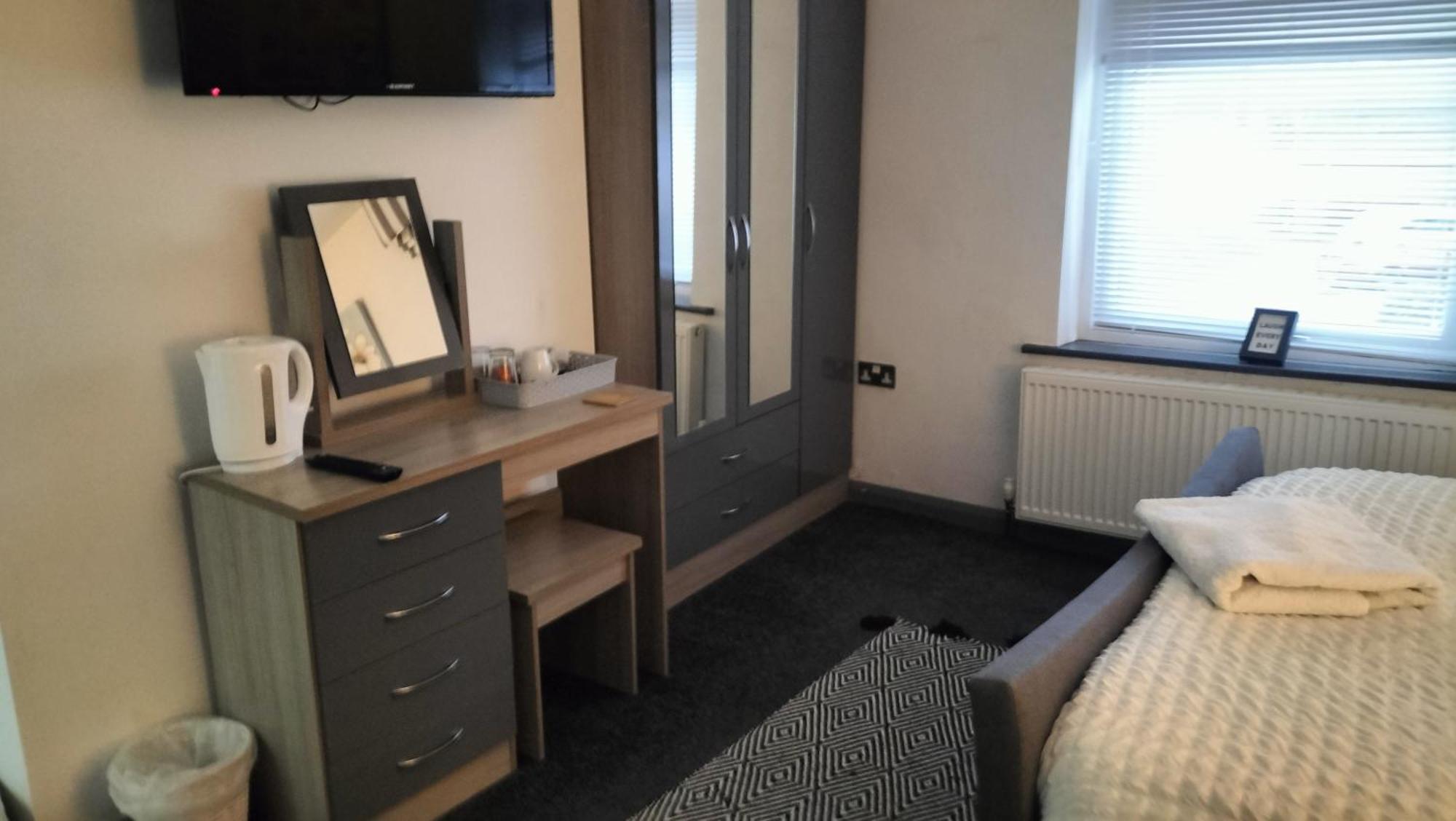 The New Accommodation Free Complementary Breakfast Tibshelf Pokoj fotografie
