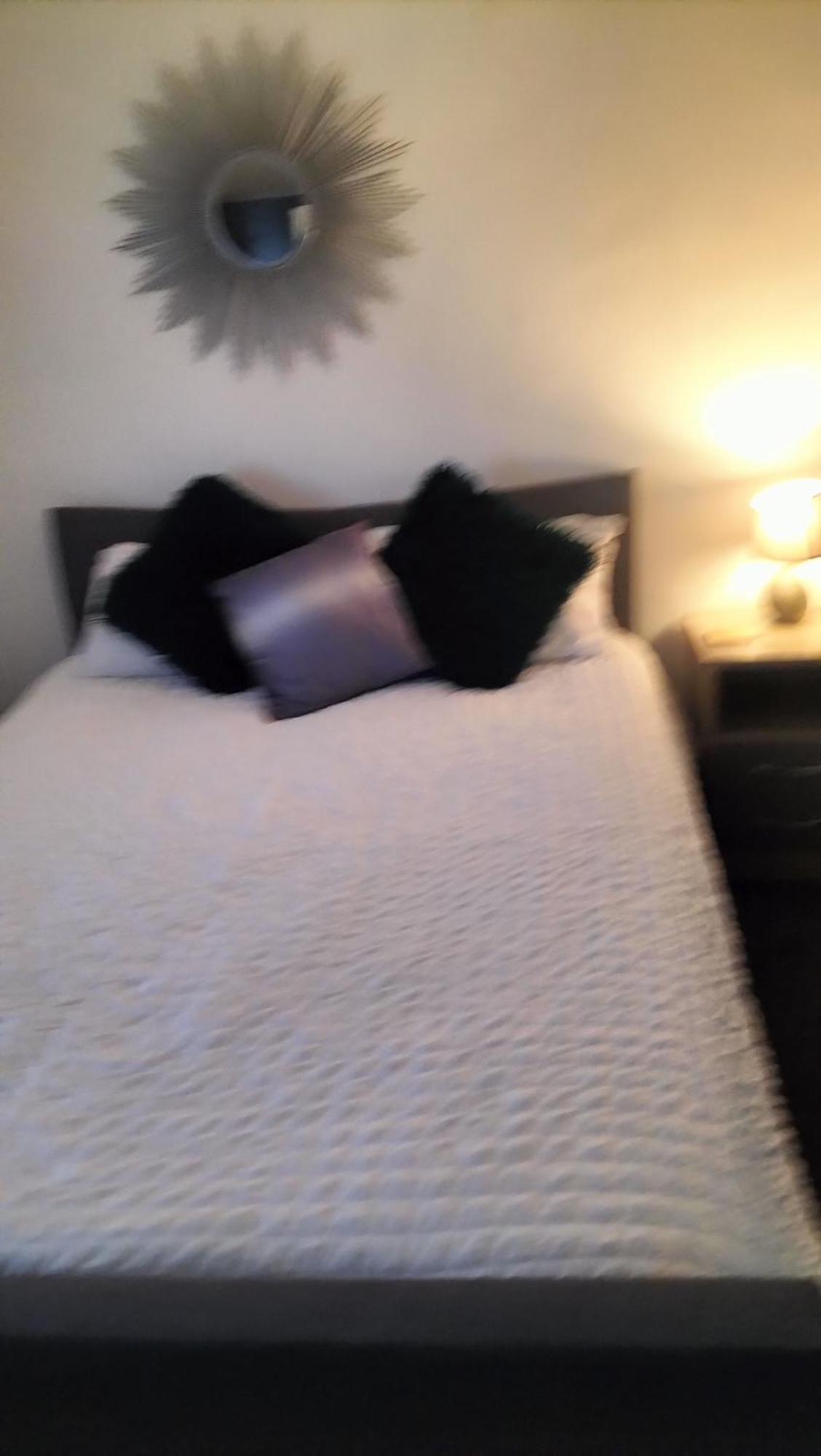 The New Accommodation Free Complementary Breakfast Tibshelf Exteriér fotografie
